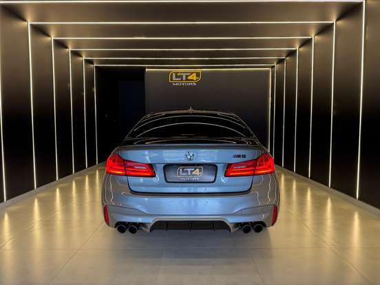 BMW-M5-4.4 V8 TWIN POWER M XDRIVE STEPTRONIC BMW-M5-2020