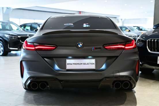 BMW-M8-2021