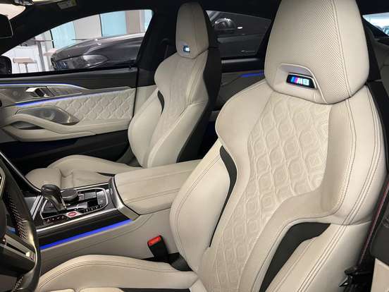 BMW-M8-2021