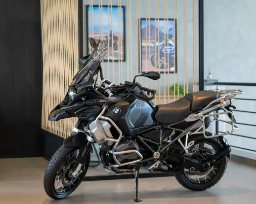 BMW-R 1250 GS ADVENTURE TRIPLE BLACK-2021