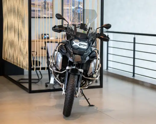BMW-R 1250 GS ADVENTURE TRIPLE BLACK-2021