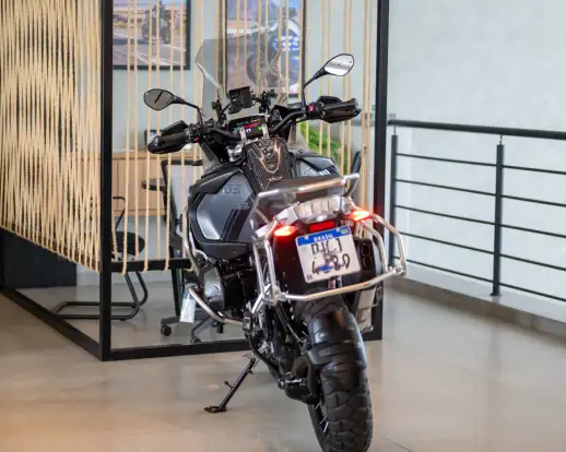 BMW-R 1250 GS ADVENTURE TRIPLE BLACK-2021