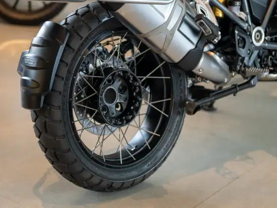 BMW-R 1250 GS ADVENTURE TRIPLE BLACK BMW-R 1250 GS ADVENTURE TRIPLE BLACK-2021