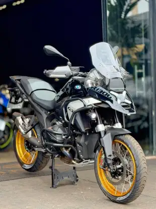 BMW-R 1300 GS TRIPLE BLACK-2024