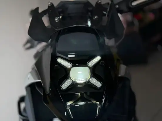 BMW-R 1300 GS TRIPLE BLACK-2024
