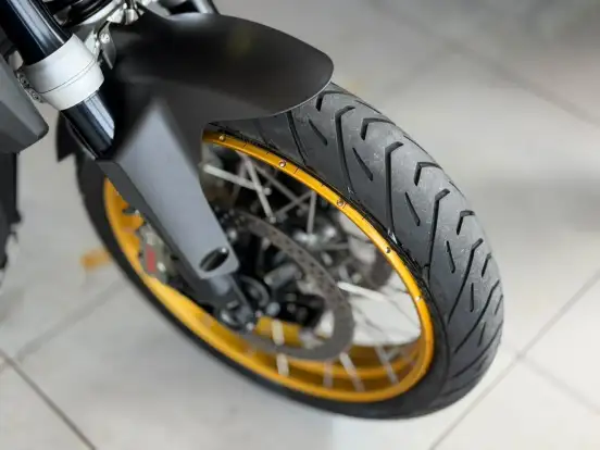 BMW-R 1300 GS TRIPLE BLACK-2024