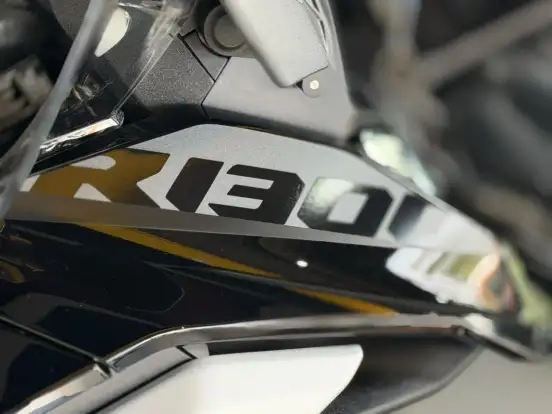 BMW-R 1300 GS TRIPLE BLACK-2024
