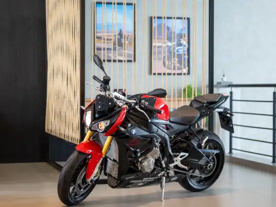 BMW-S 1000 R BMW-S 1000 R-2018