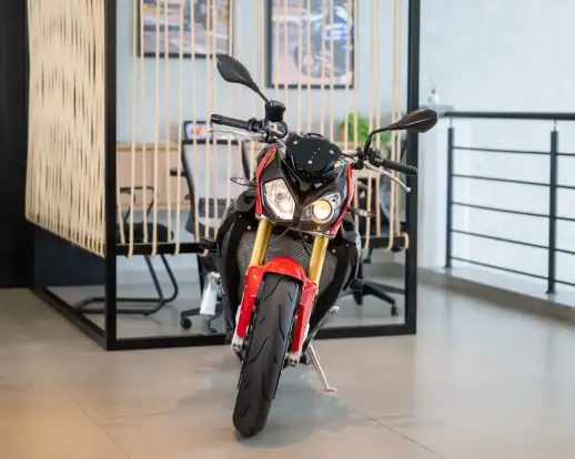 BMW-S 1000 R-2018