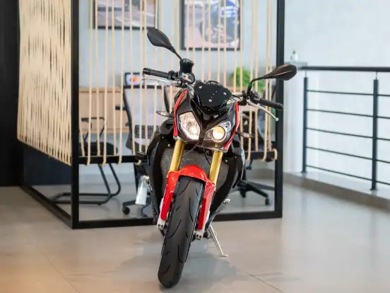 BMW-S 1000 R BMW-S 1000 R-2018
