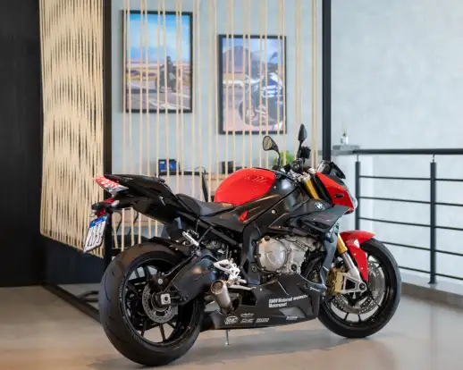 BMW-S 1000 R-2018