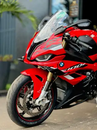 BMW-S 1000 RR-2024