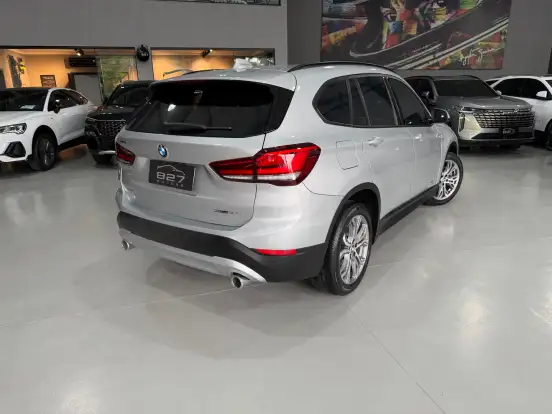 BMW-X1-2020
