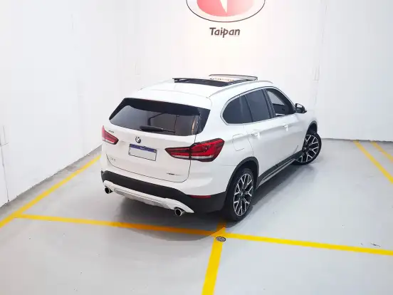 BMW-X1-2.0 16V TURBO ACTIVEFLEX SDRIVE20I GP PLUS 4P AUTOMÁTICO BMW-X1-2022