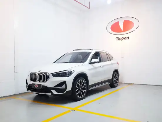 BMW-X1-2.0 16V TURBO ACTIVEFLEX SDRIVE20I GP PLUS 4P AUTOMÁTICO BMW-X1-2022