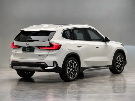 BMW-X1-2.0 16V TURBO GASOLINA SDRIVE20I X-LINE STEPTRONIC BMW-X1-2023