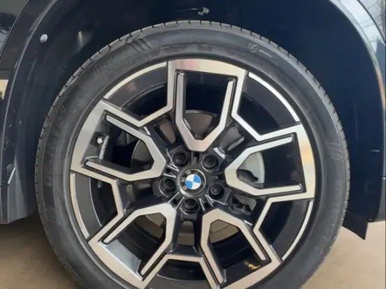 BMW-X1-2.0 16V TURBO GASOLINA SDRIVE20I X-LINE STEPTRONIC BMW-X1-2024