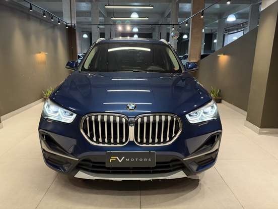 BMW-X1-2.0 16V TURBO ACTIVEFLEX SDRIVE20I X-LINE 4P AUTOMÁTICO BMW-X1-2022
