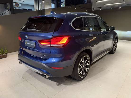 BMW-X1-2022