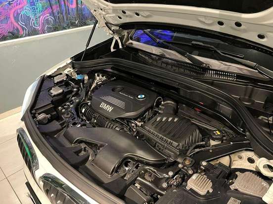 BMW-X1-2016