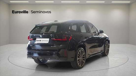 BMW-X1-2024