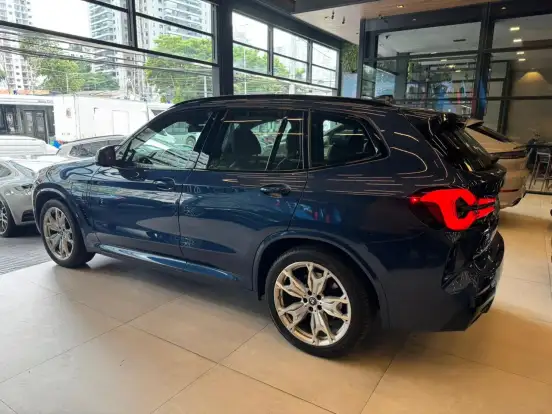 BMW-X3-2021