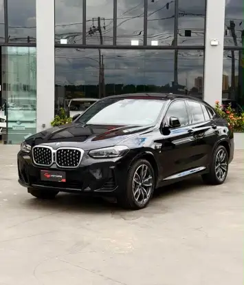 BMW-X4-2023