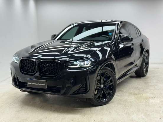 BMW-X4-2022