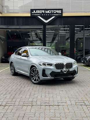 BMW-X4-2022