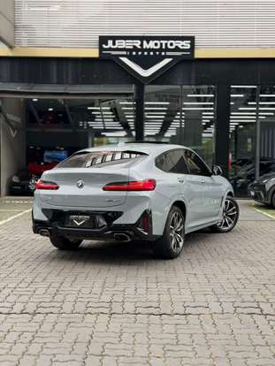 BMW-X4-2022