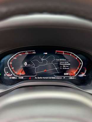 BMW-X4-2022
