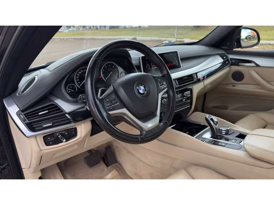 BMW-X4-2015