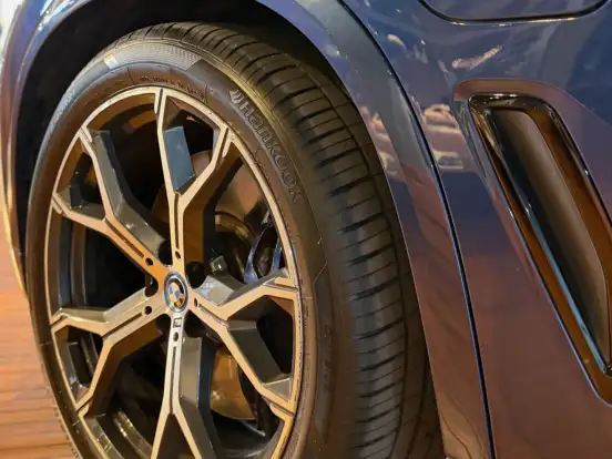 BMW-X5-3.0 I6 TURBO HÍBRIDO XDRIVE45E M SPORT AUTOMÁTICO BMW-X5-2022