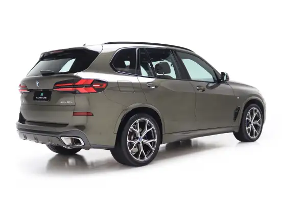 BMW-X5-3.0 I6 TURBO HÍBRIDO XDRIVE50E M SPORT AUTOMÁTICO BMW-X5-2023