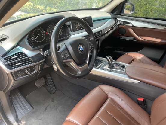 BMW-X5-2016