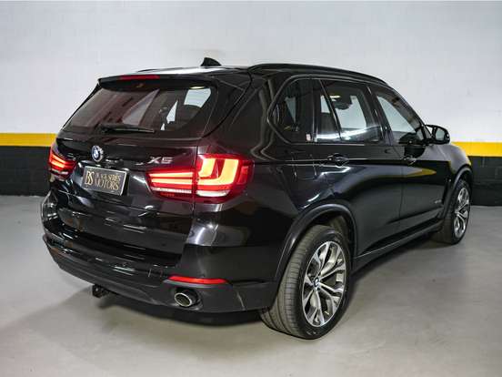 BMW-X5-2016