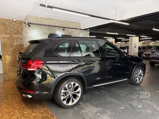 BMW-X5-2017