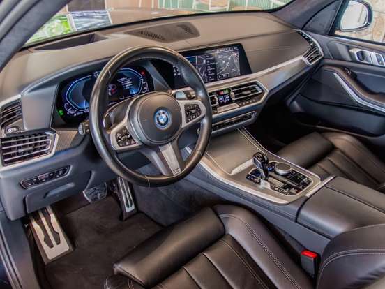 BMW-X5-2022