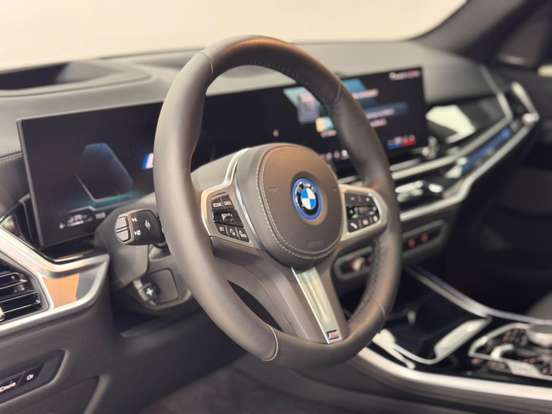BMW-X5-2025