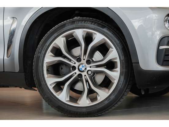 BMW-X6-3.0 35I 4X4 COUPÉ 6 CILINDROS 24V GASOLINA 4P AUTOMÁTICO BMW-X6-2016