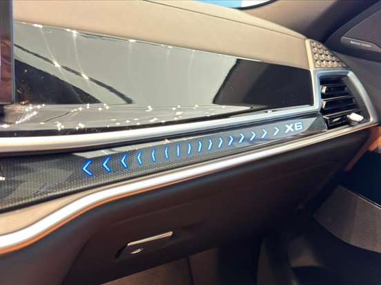 BMW-X6-3.0 TWINPOWER GASOLINA XDRIVE40I M SPORT AUTOMÁTICO BMW-X6-2025