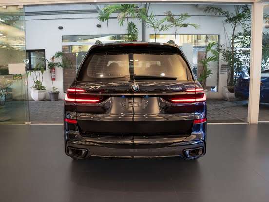 BMW-X7-3.0 TWINPOWER GASOLINA XDRIVE40I M SPORT STEPTRONIC BMW-X7-2025
