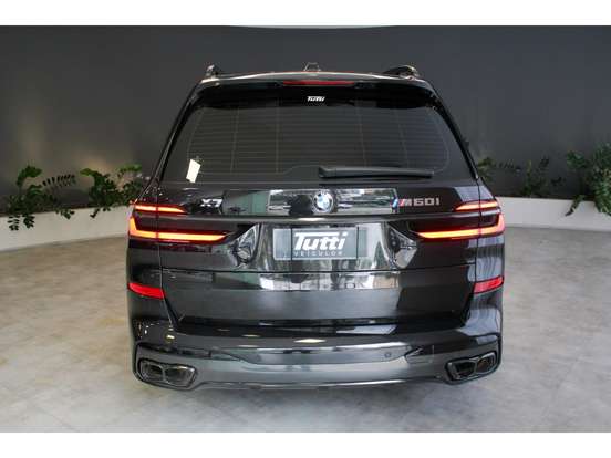 BMW-X7-4.4 V8 GASOLINA M60i STEPTRONIC BMW-X7-2024