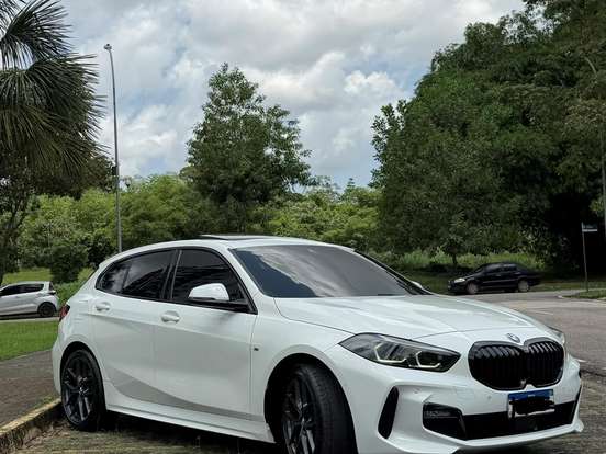 BMW-118i-1.5 12V GASOLINA M SPORT STEPTRONIC BMW-118i-2023