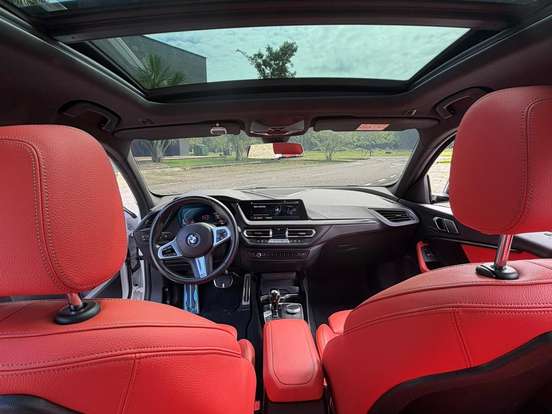 BMW-118i-1.5 12V GASOLINA M SPORT STEPTRONIC BMW-118i-2023