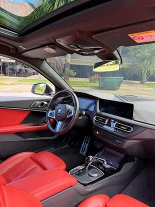 BMW-118i-2023
