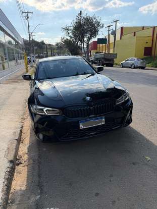 BMW-320i-2025
