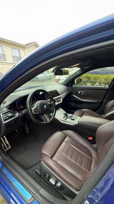 BMW-320i-2021