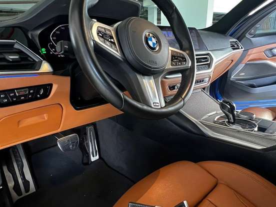 BMW-320i-2.0 16V TURBO GASOLINA M SPORT AUTOMÁTICO BMW-320i-2020