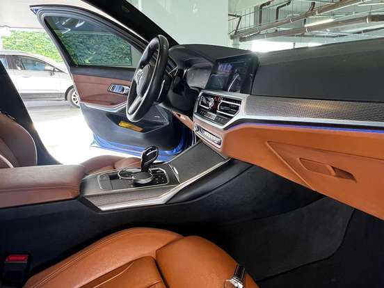 BMW-320i-2.0 16V TURBO GASOLINA M SPORT AUTOMÁTICO BMW-320i-2020
